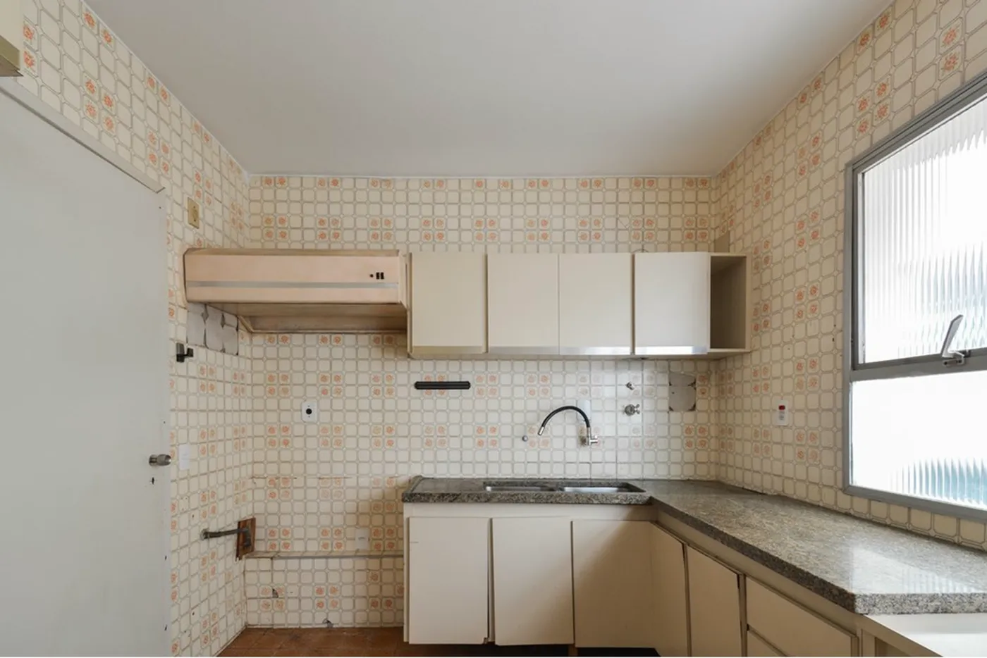 HDBM 217 Apto 601241057-21 - REMAX Ville Exclusividades