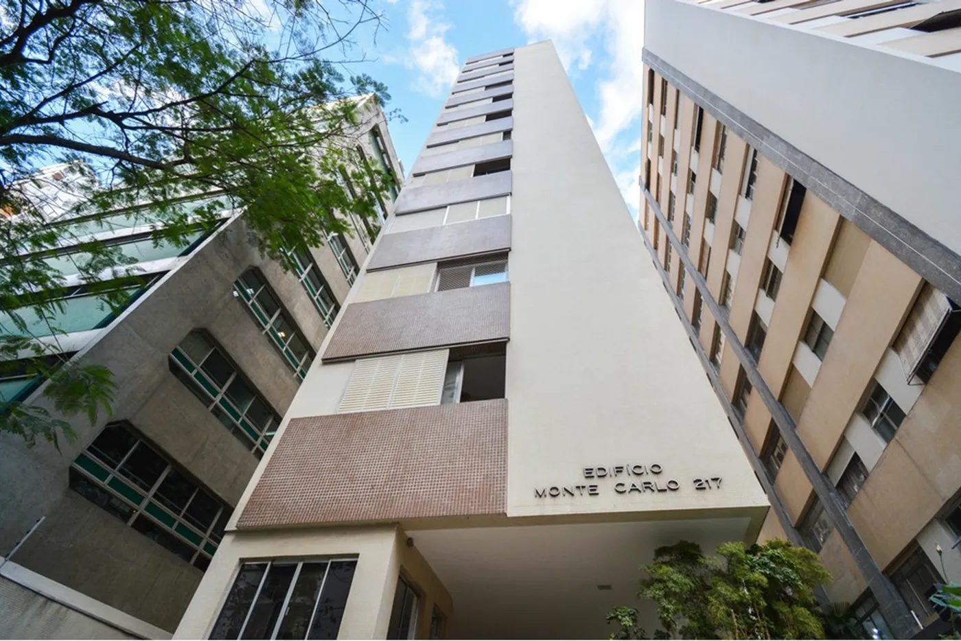 HDBM 217 Apto 601241057-21 - REMAX Ville Exclusividades