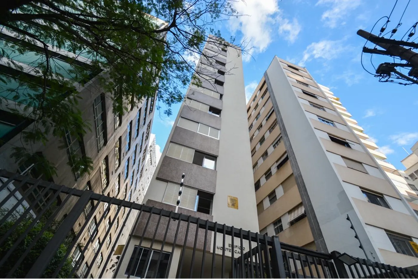 HDBM 217 Apto 601241057-21 - REMAX Ville Exclusividades