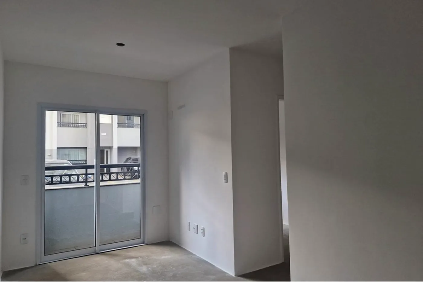 VEE 472 Apto 602291018-167 - REMAX B12 Exclusividades VEE 472 Apto 602291018-167 - REMAX B12 Exclusividades