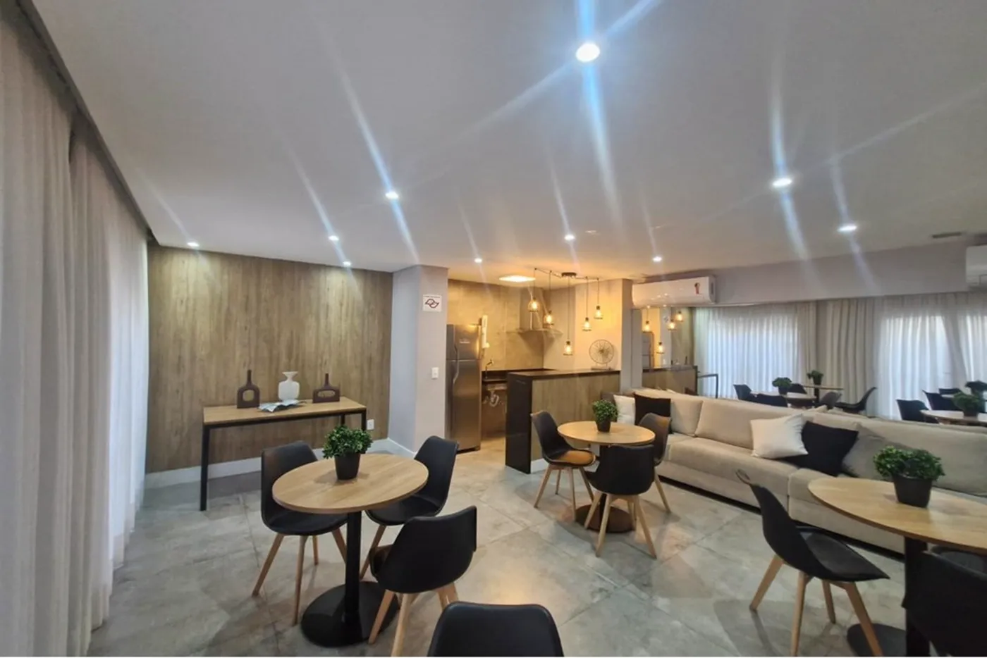VEE 472 Apto 602291018-167 - REMAX B12 Exclusividades VEE 472 Apto 602291018-167 - REMAX B12 Exclusividades
