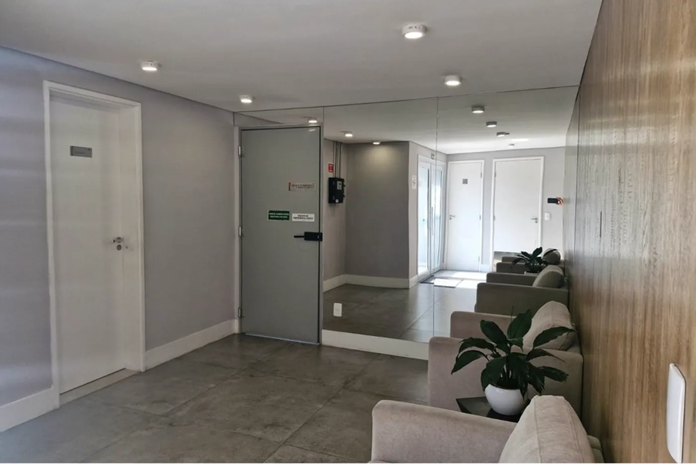 VEE 472 Apto 602291018-167 - REMAX B12 Exclusividades VEE 472 Apto 602291018-167 - REMAX B12 Exclusividades