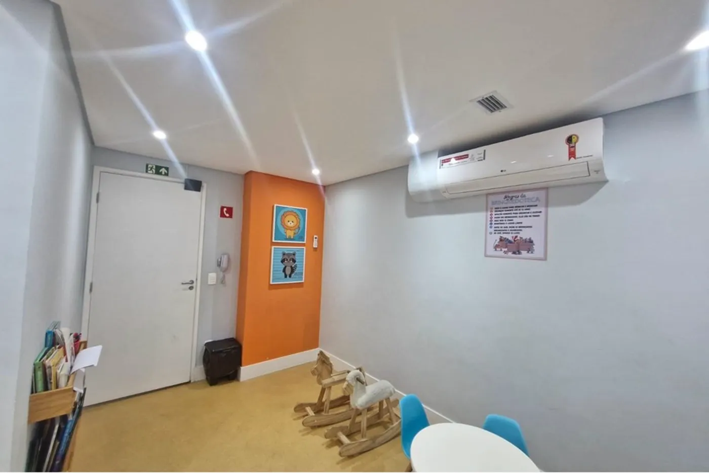 VEE 472 Apto 602291018-167 - REMAX B12 Exclusividades VEE 472 Apto 602291018-167 - REMAX B12 Exclusividades