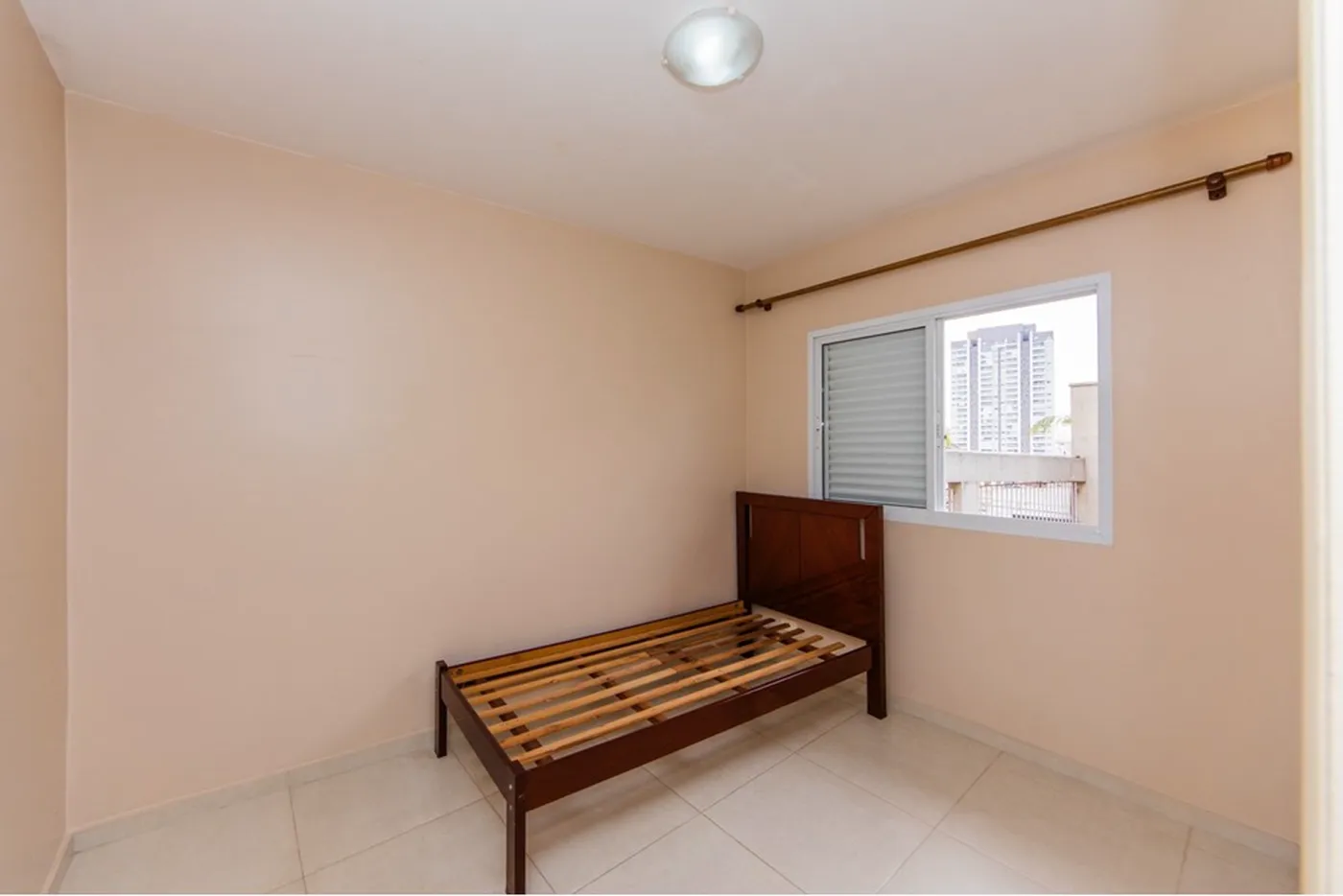 VEDDL 51 Casa 602291040-9 - REMAX B12 Exclusividades VEDDL 51 Casa 602291040-9 - REMAX B12 Exclusividades