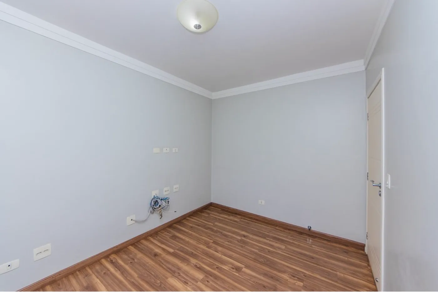 VEDDL 51 Casa 602291040-9 - REMAX B12 Exclusividades VEDDL 51 Casa 602291040-9 - REMAX B12 Exclusividades