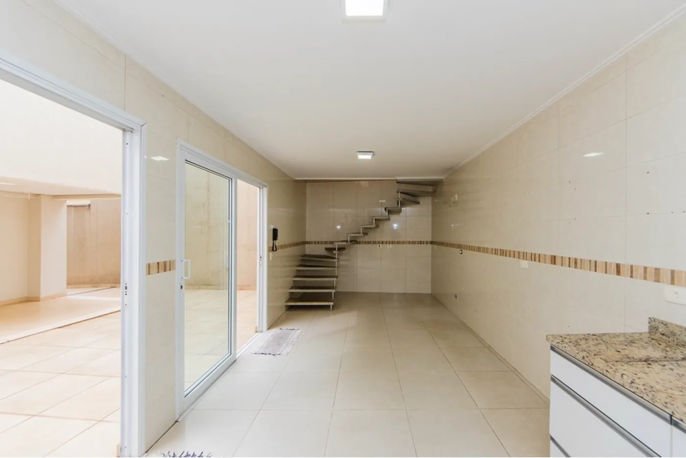 VEDDL 51 Casa 602291040-9 - REMAX B12 Exclusividades VEDDL 51 Casa 602291040-9 - REMAX B12 Exclusividades