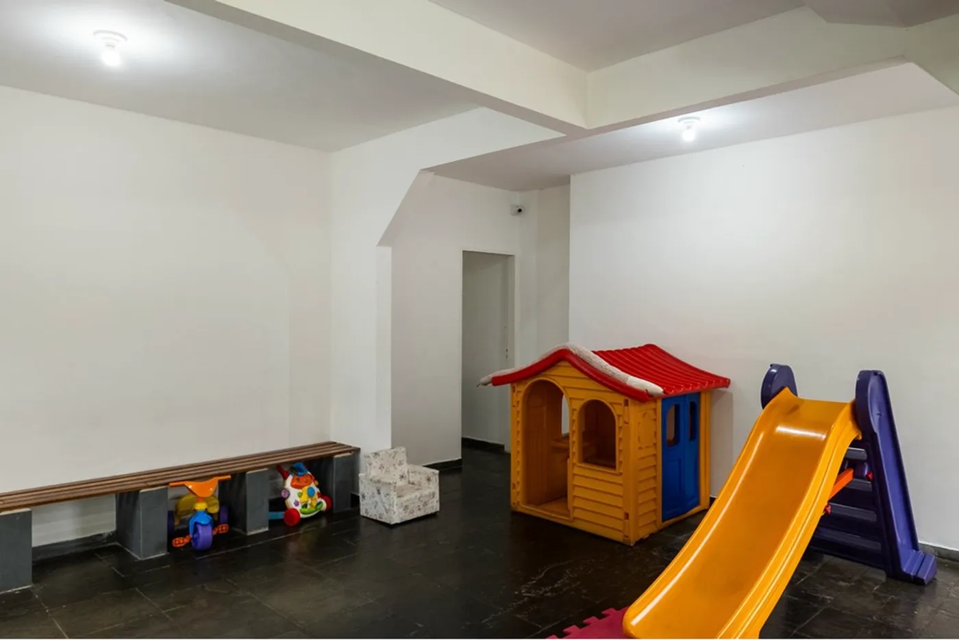 VDEDP 370 Apto 601971078-10 - REMAX Empire Exclusividades VDEDP 370 Apto 601971078-10 - REMAX Empire Exclusividades