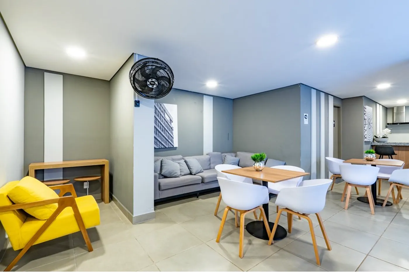 VMGL 276 Apto 601241006-51 - REMAX Ville Exclusividades