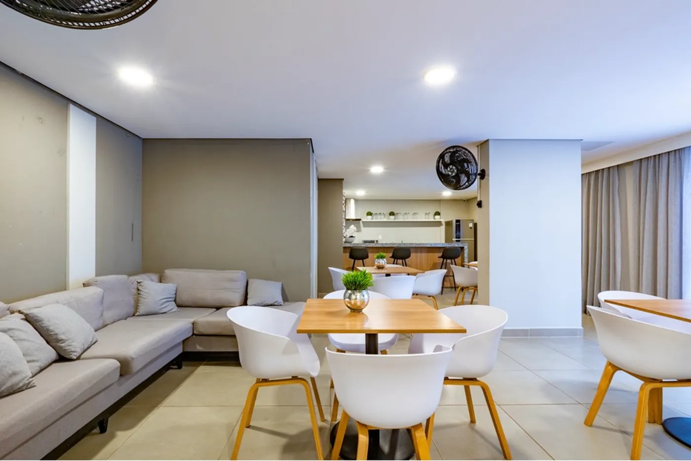 VMGL 276 Apto 601241006-51 - REMAX Ville Exclusividades