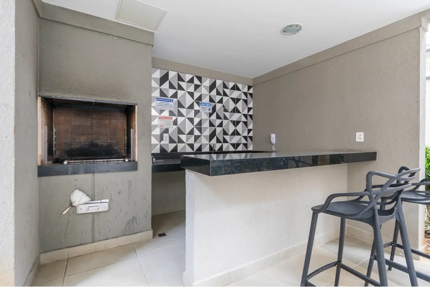 VMGL 276 Apto 601241006-51 - REMAX Ville Exclusividades