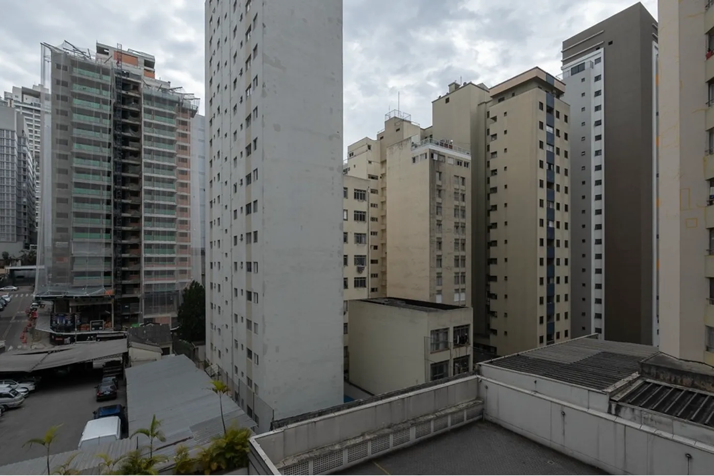 BVBR 190 Sala 601971007-158 - REMAX Empire Exclusividades BVBR 190 Sala 601971007-158 - REMAX Empire Exclusividades