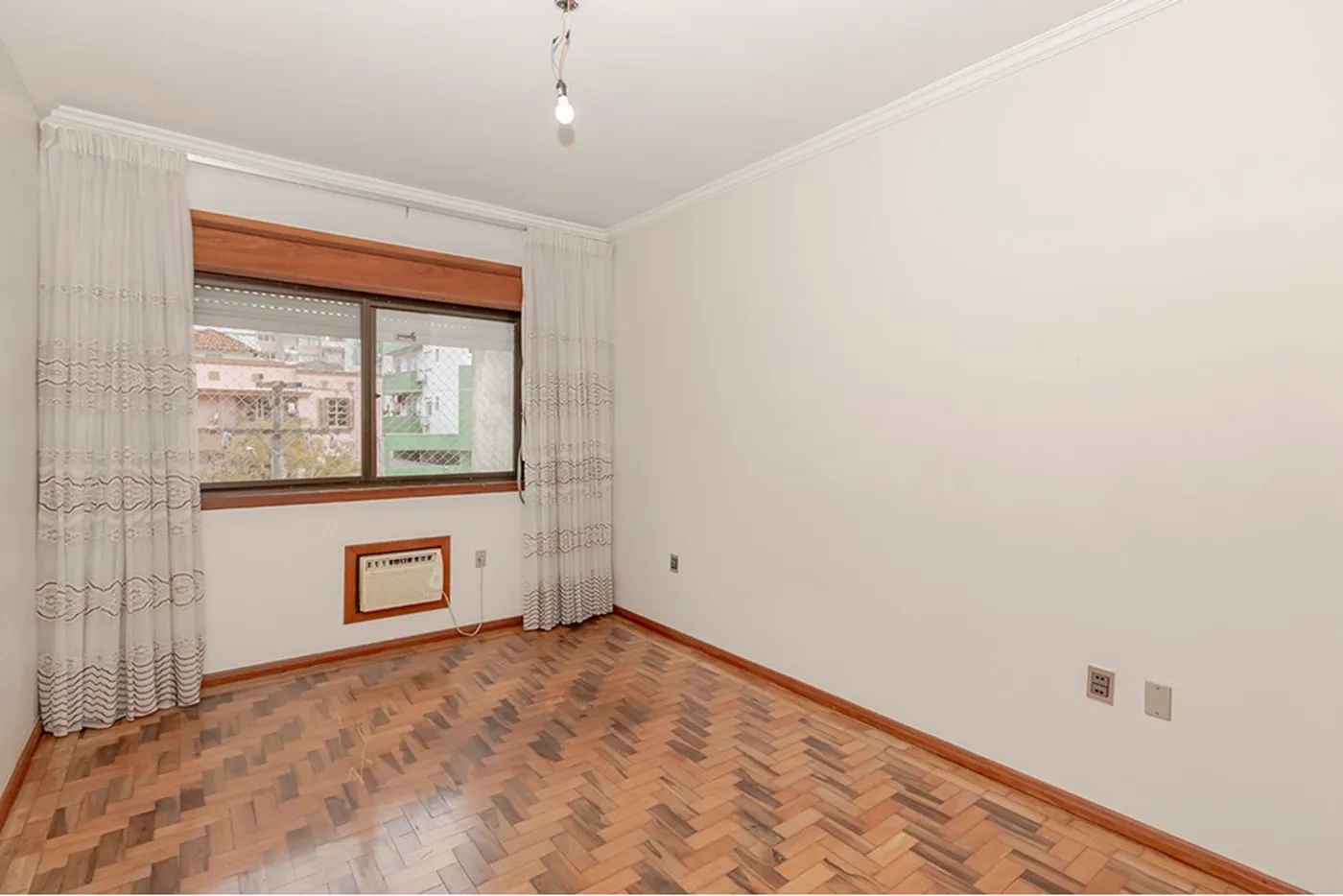 MDBDG 724 Apto 612481004-83 - REMAX Andar de Cima Exclusividades