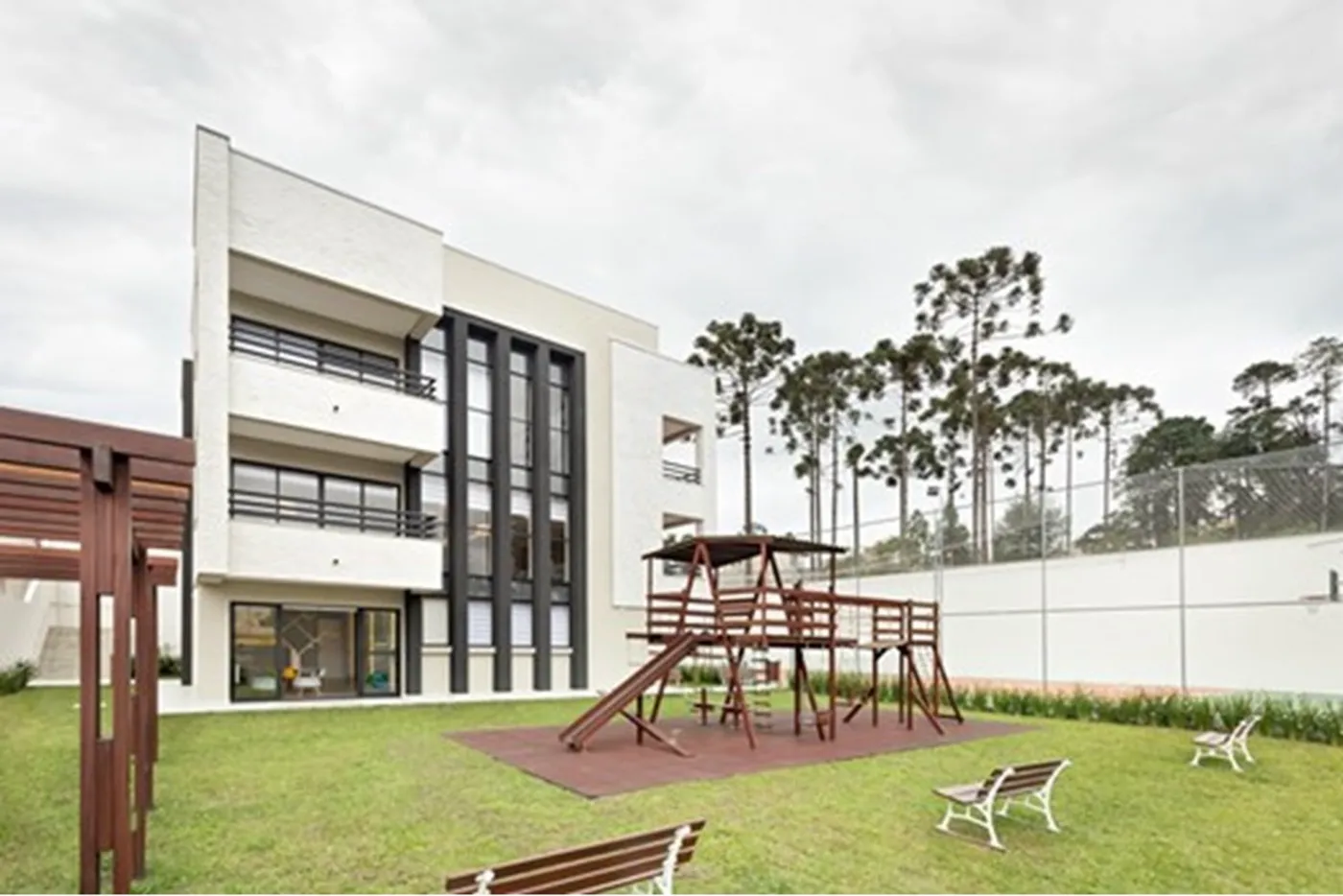 BAFZFC 160 Casa 560341097-87 - REMAX Business Exclusividades