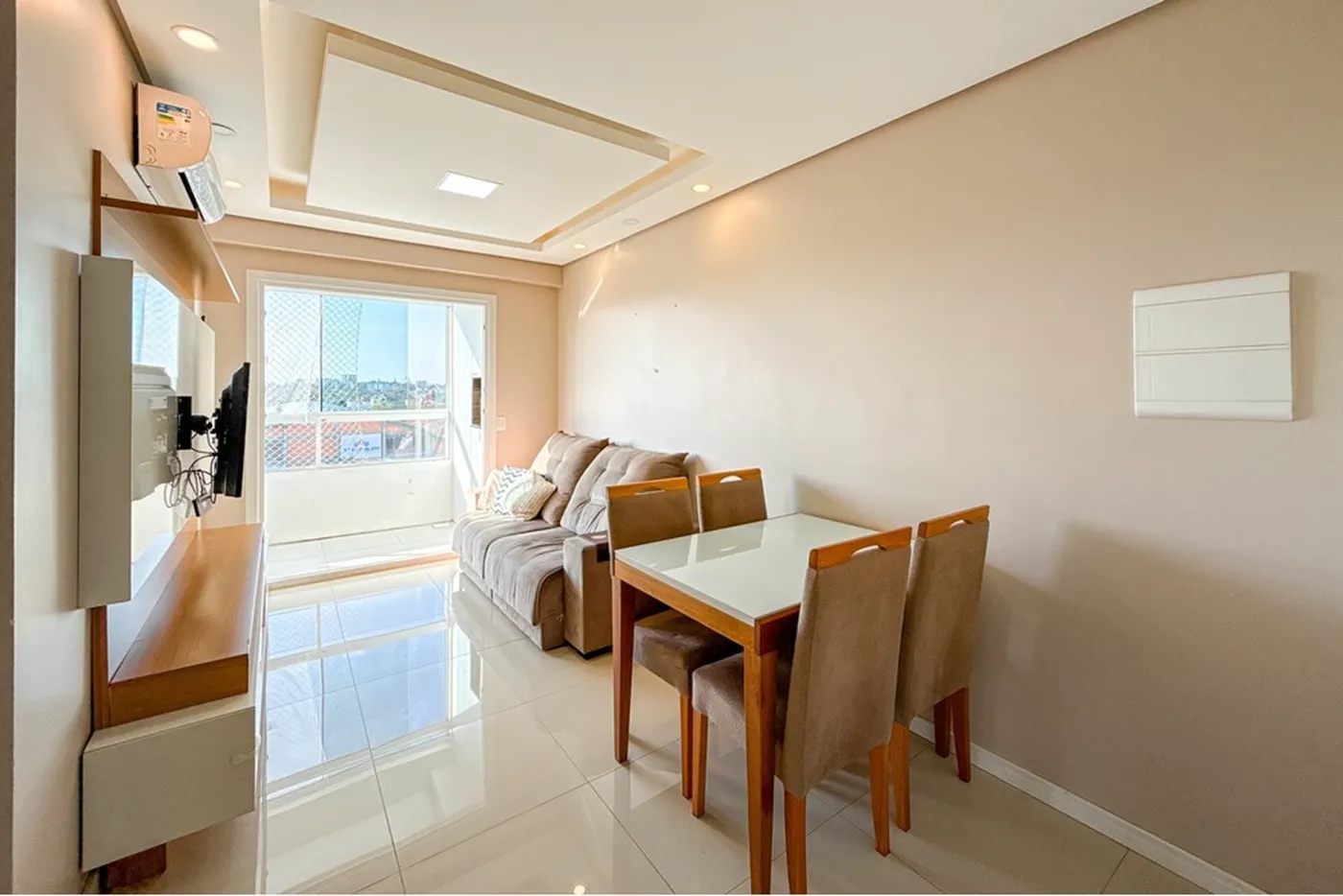 NSC 624 Apto 612651005-92 - REMAX Pillares Exclusividades