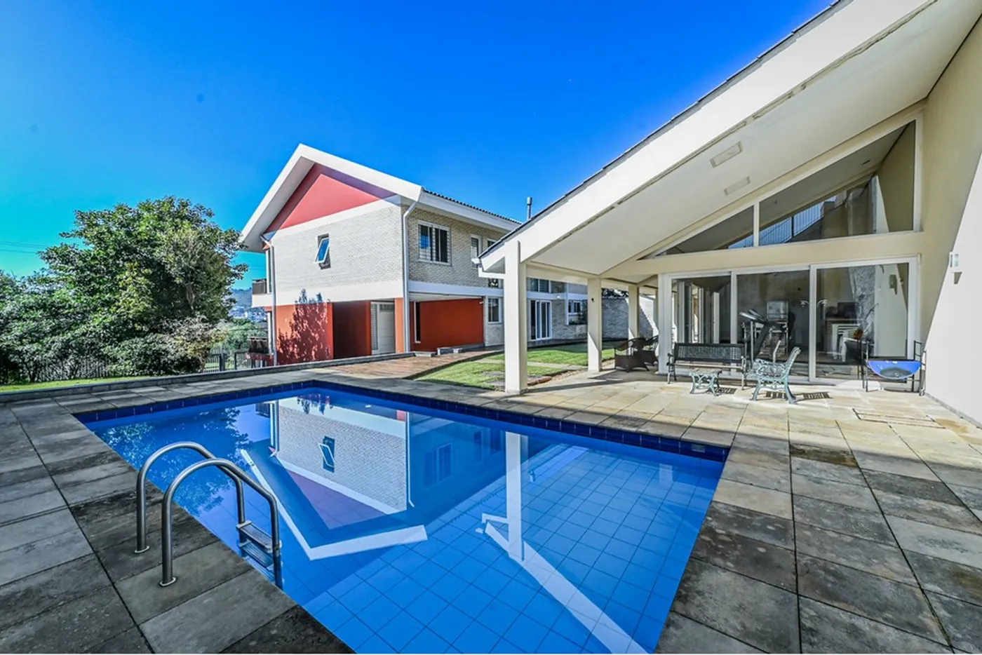 APPMC 480 Casa 612481037-105 - REMAX Andar de Cima Exclusividades