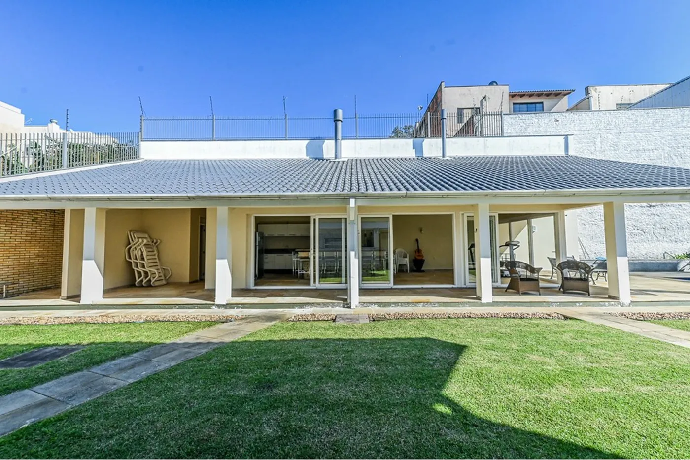 APPMC 480 Casa 612481037-105 - REMAX Andar de Cima Exclusividades