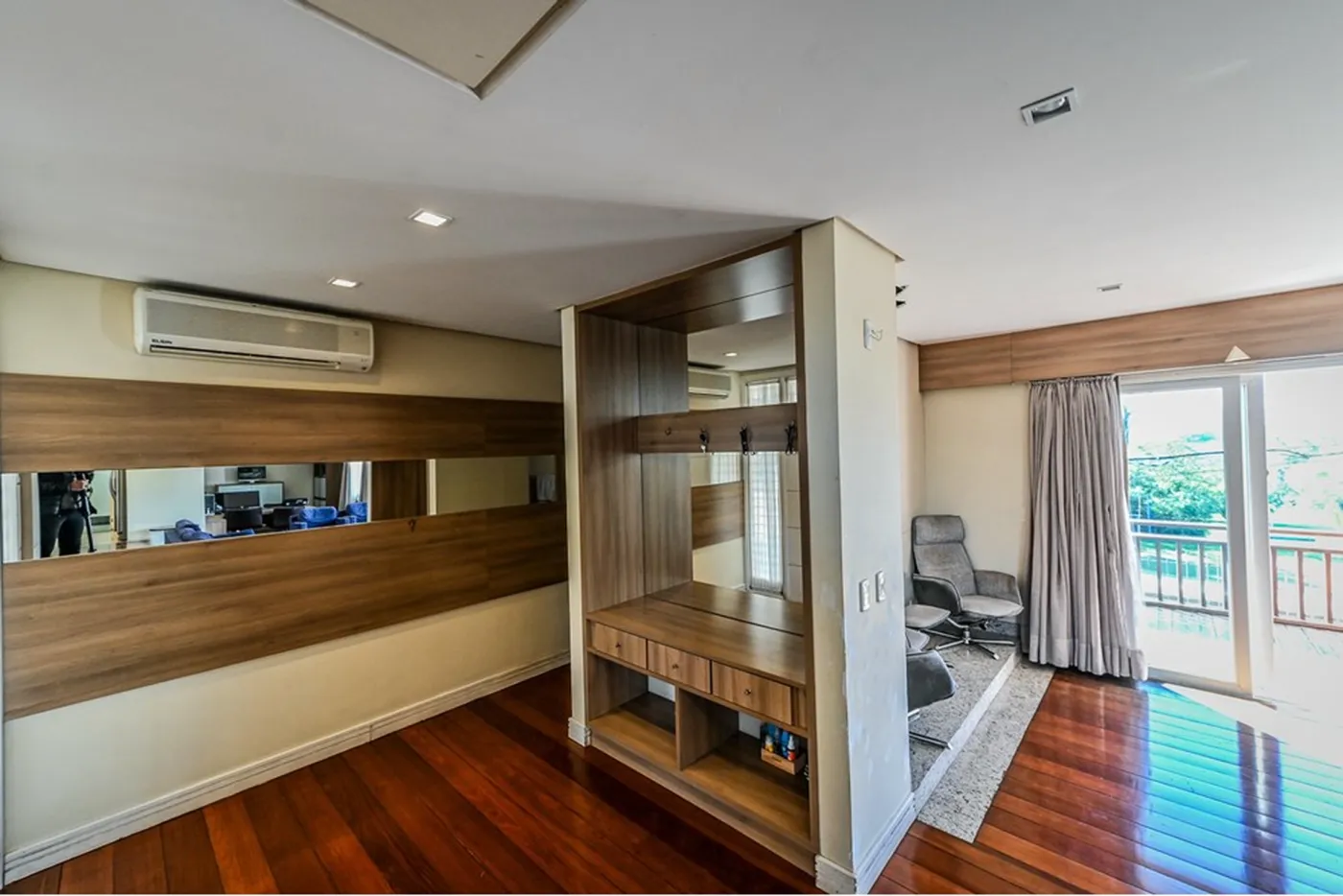 APPMC 480 Casa 612481037-105 - REMAX Andar de Cima Exclusividades