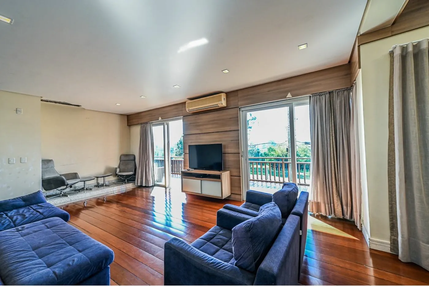APPMC 480 Casa 612481037-105 - REMAX Andar de Cima Exclusividades
