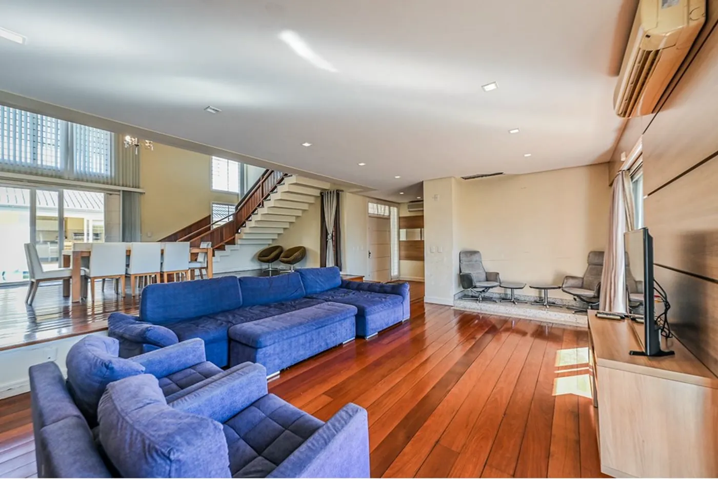 APPMC 480 Casa 612481037-105 - REMAX Andar de Cima Exclusividades