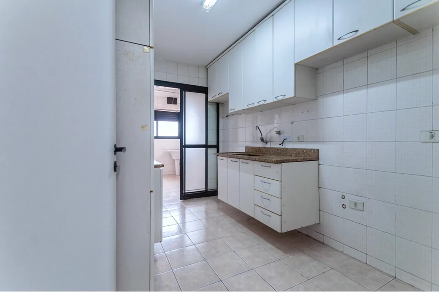 VDM 586 Apto 601191002-66 - REMAX Kasa Exclusividades VDM 586 Apto 601191002-66 - REMAX Kasa Exclusividades