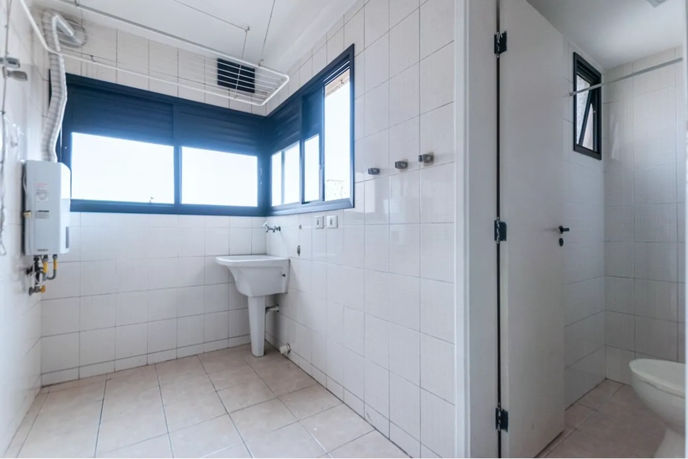 VDM 586 Apto 601191002-66 - REMAX Kasa Exclusividades VDM 586 Apto 601191002-66 - REMAX Kasa Exclusividades