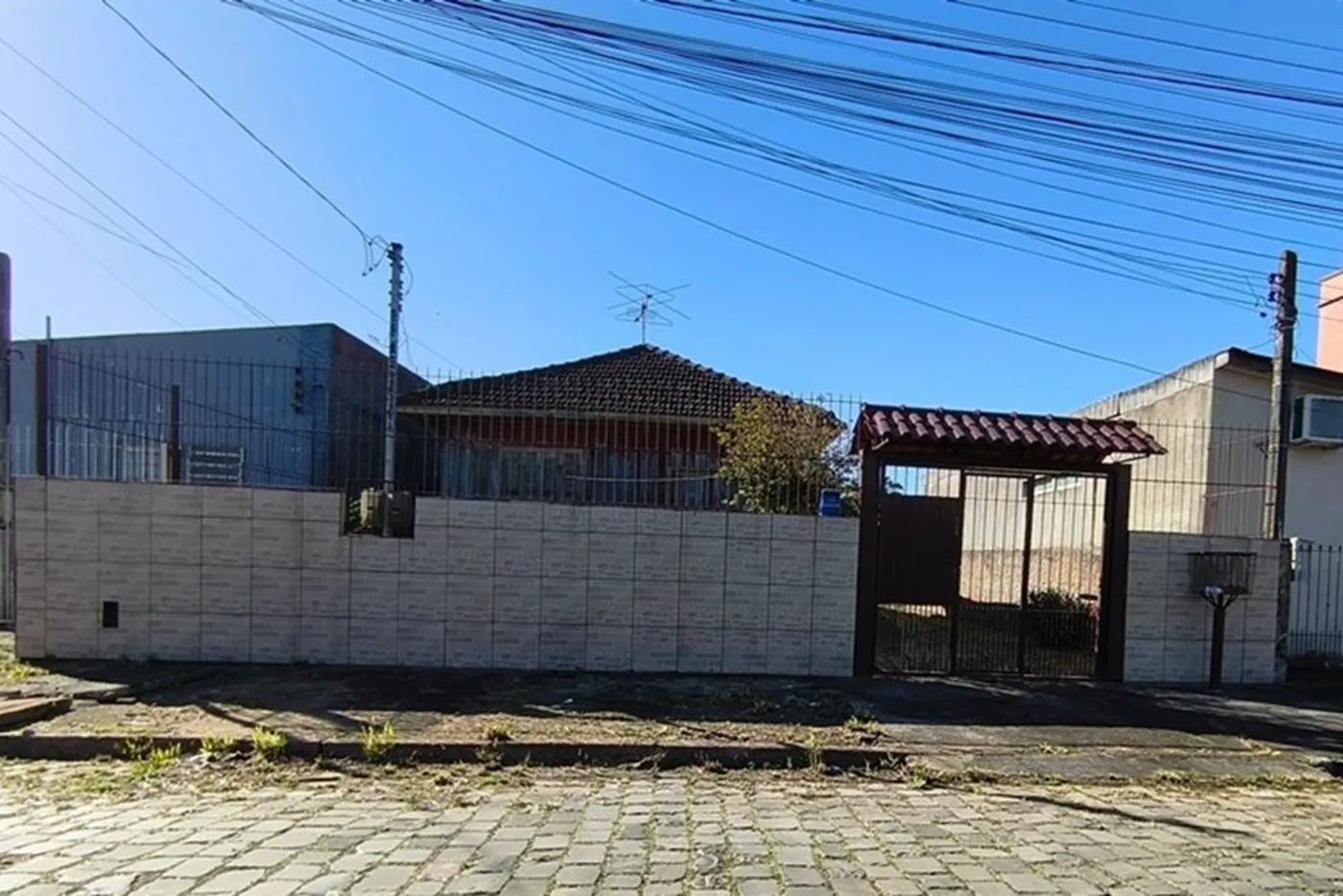 MC 500 Lote 612531059-63 - Remax MC3 Exclusividades