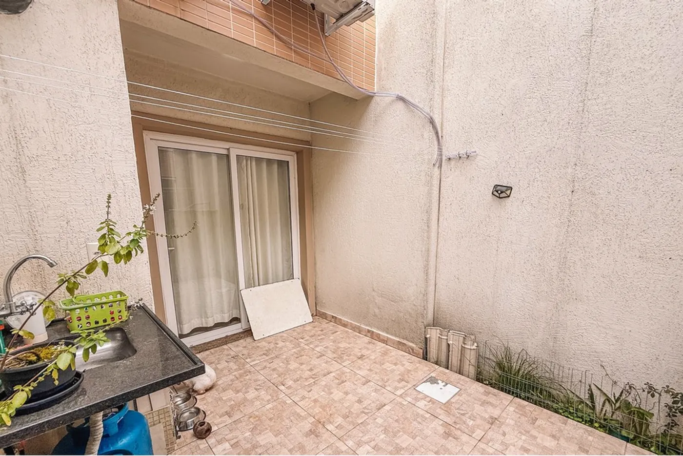 IAF 1977 610241012-199 - REMAX 520 Exclusividades IAF 1977 610241012-199 - REMAX 520 Exclusividades