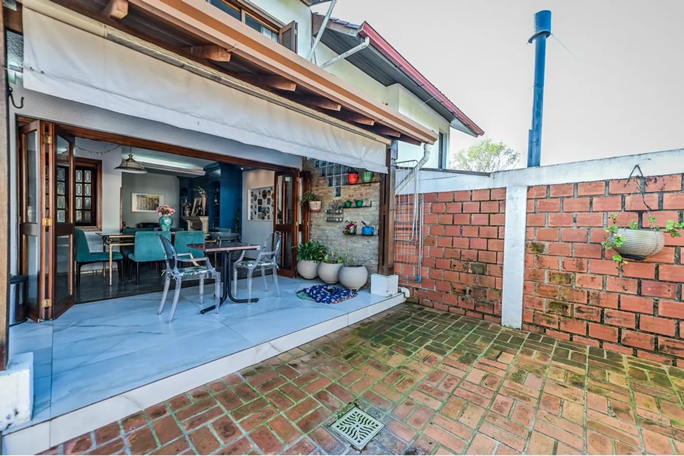 CEP 695 Casa 612481089-2 - REMAX Andar de Cima Exclusividades