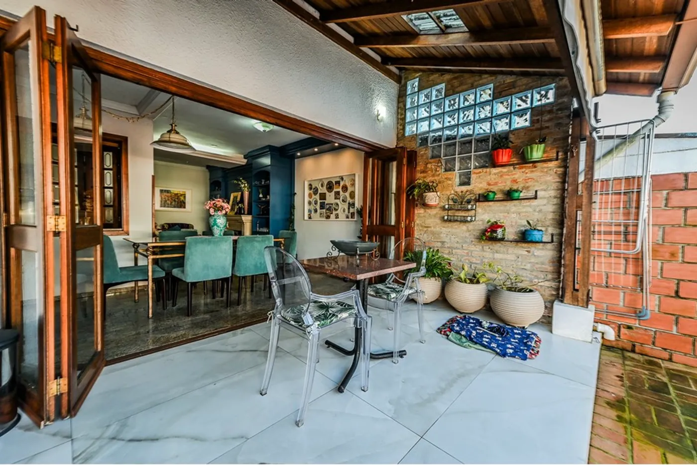 CEP 695 Casa 612481089-2 - REMAX Andar de Cima Exclusividades