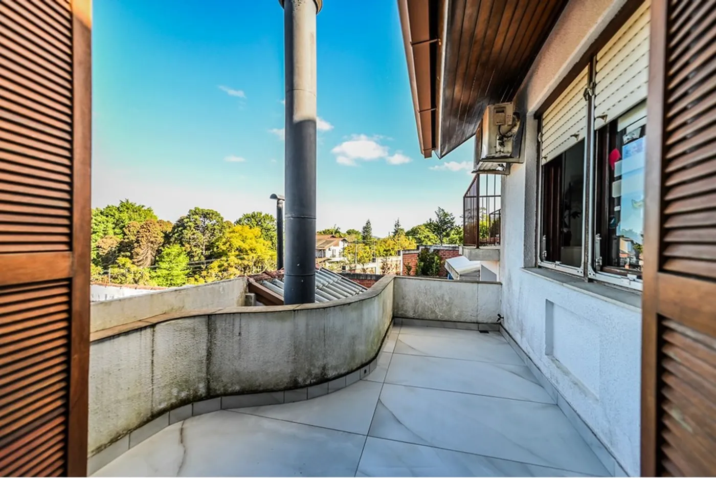 CEP 695 Casa 612481089-2 - REMAX Andar de Cima Exclusividades