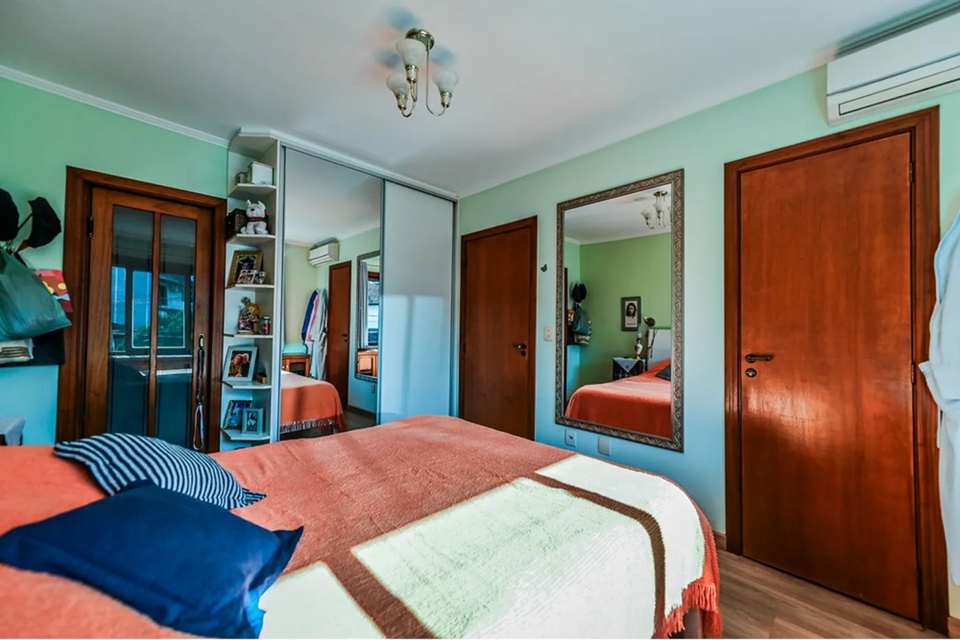 CEP 695 Casa 612481089-2 - REMAX Andar de Cima Exclusividades