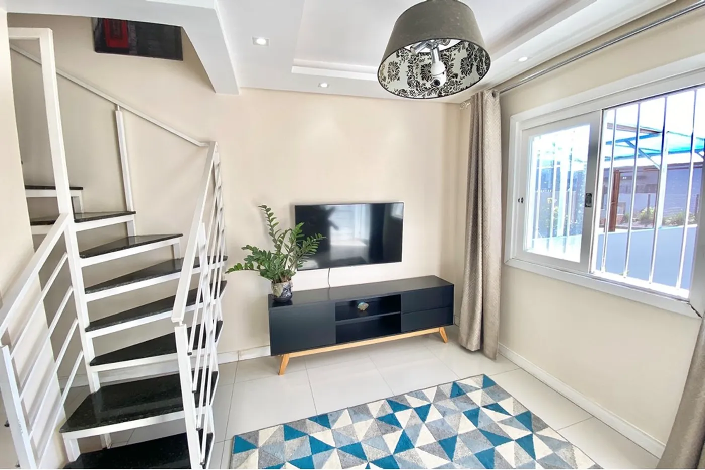 OMAAS 47 Casa 610241026-60 - REMAX 520 Exclusividades OMAAS 47 Casa 610241026-60 - REMAX 520 Exclusividades