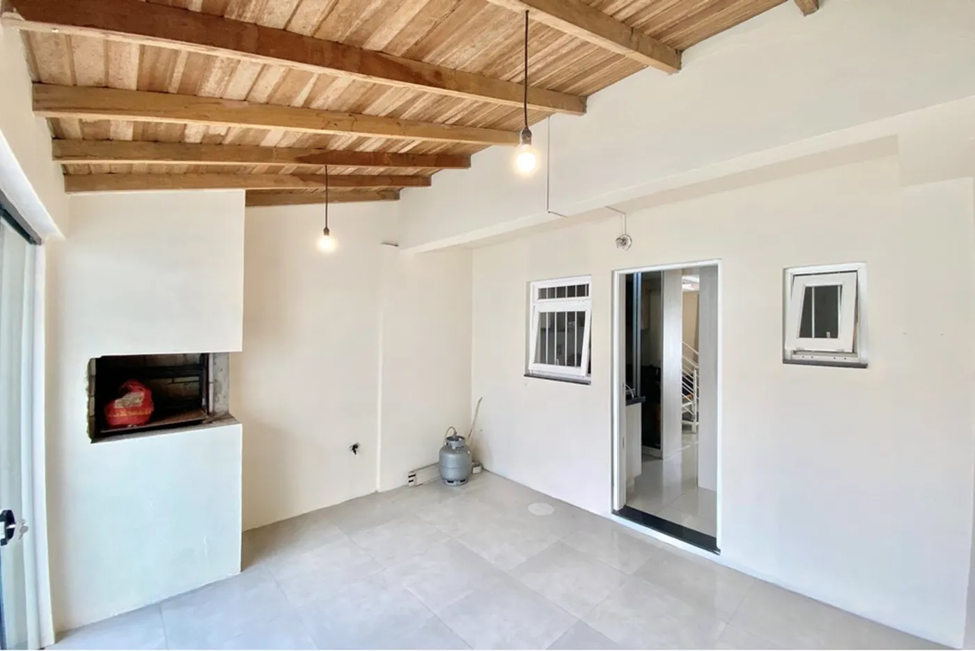 OMAAS 47 Casa 610241026-60 - REMAX 520 Exclusividades OMAAS 47 Casa 610241026-60 - REMAX 520 Exclusividades