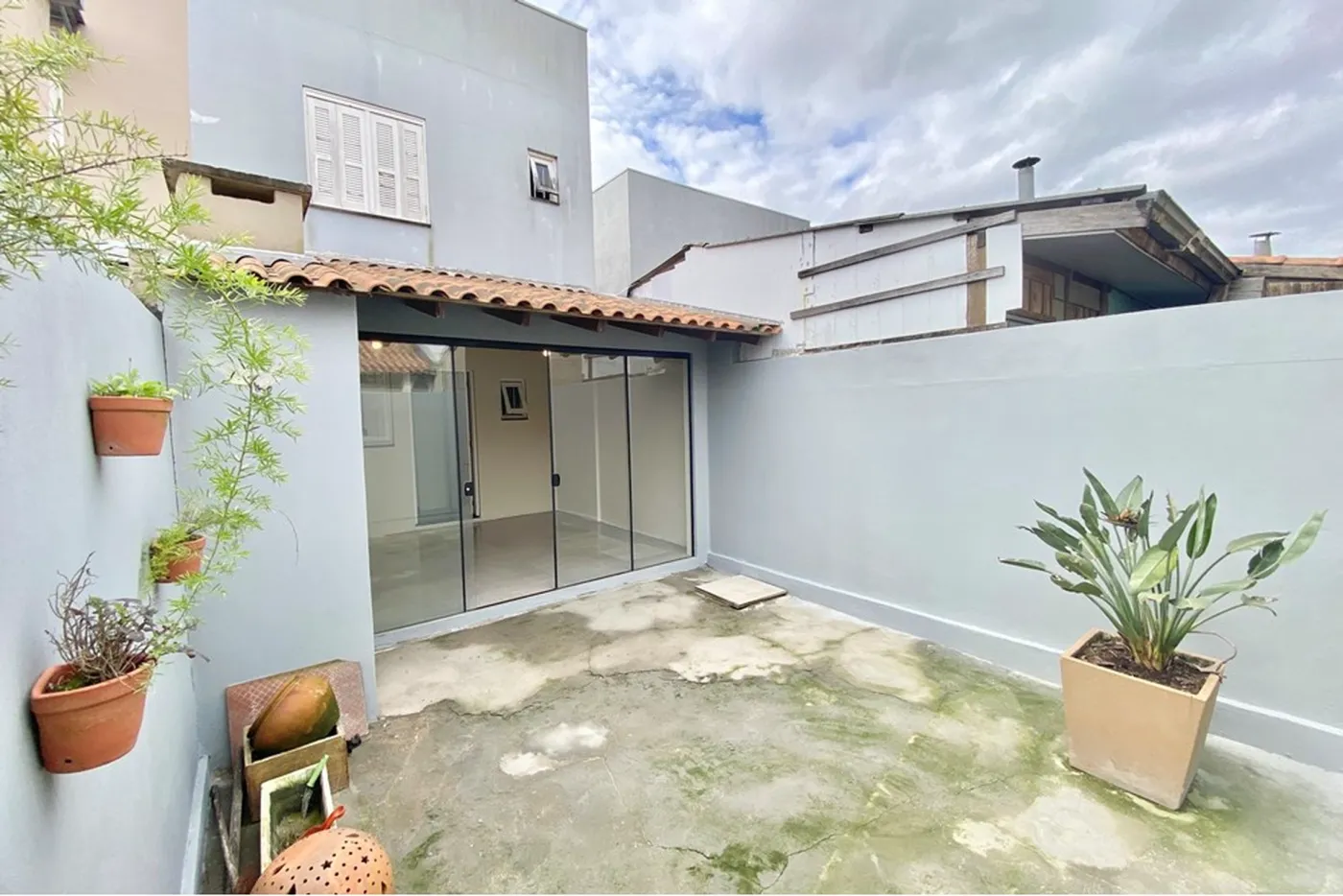 OMAAS 47 Casa 610241026-60 - REMAX 520 Exclusividades OMAAS 47 Casa 610241026-60 - REMAX 520 Exclusividades