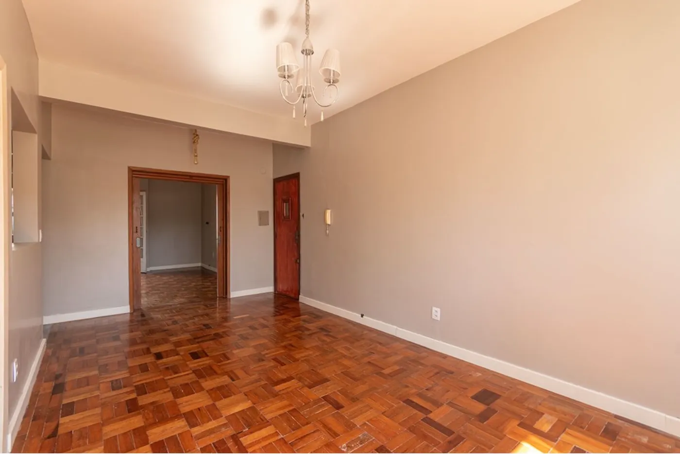 PDBPDB 1480 Apto 612481002-128 - REMAX Andar de Cima Exclusividades