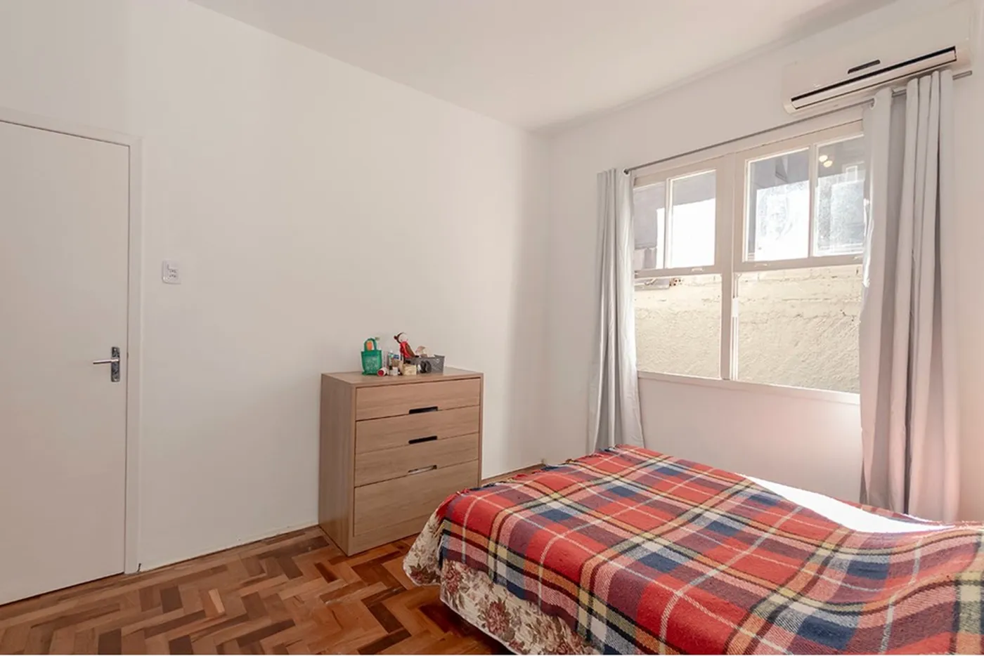 BFSA 818 Apto 612481058-18 - REMAX Andar de Cima Exclusividades