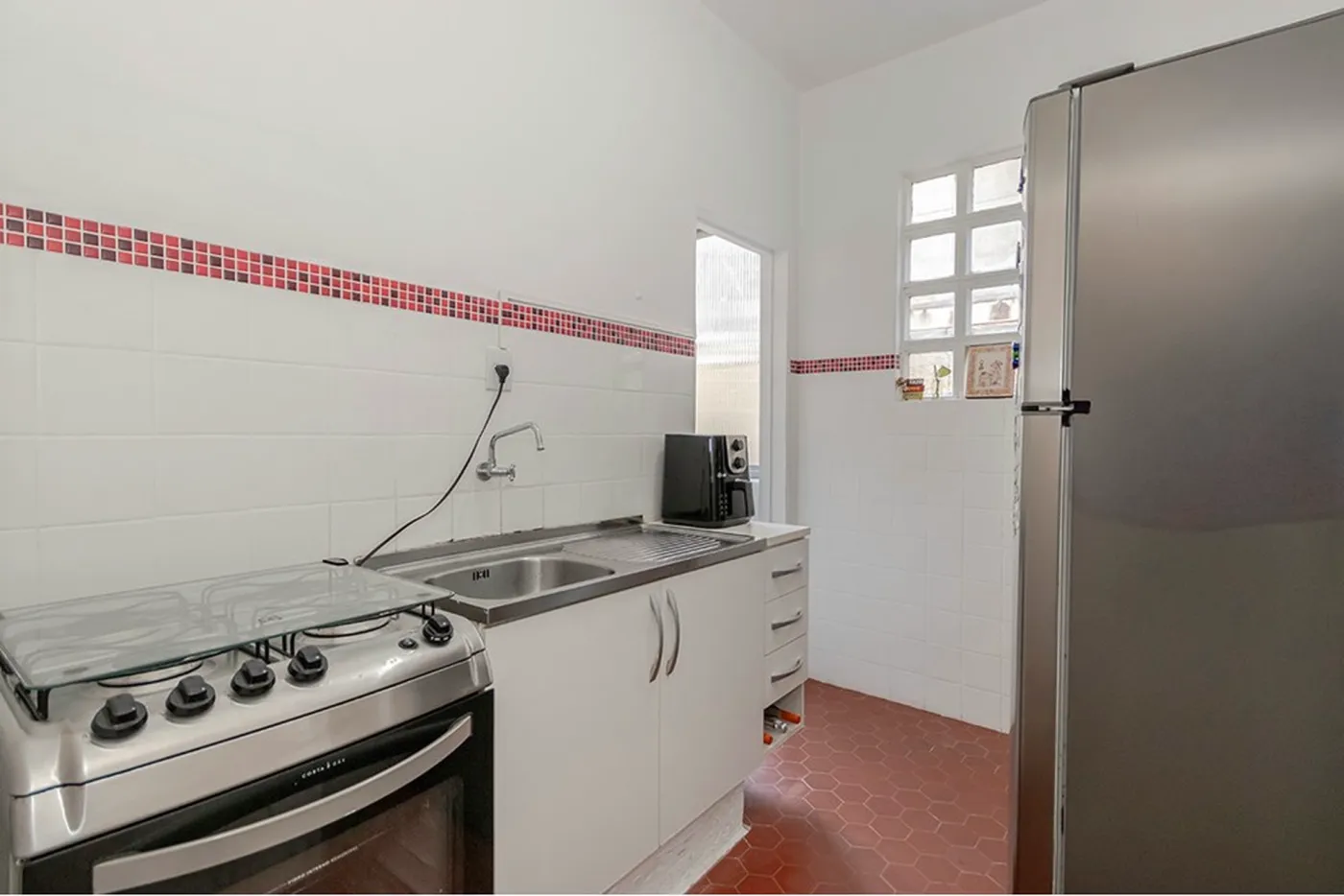 BFSA 818 Apto 612481058-18 - REMAX Andar de Cima Exclusividades