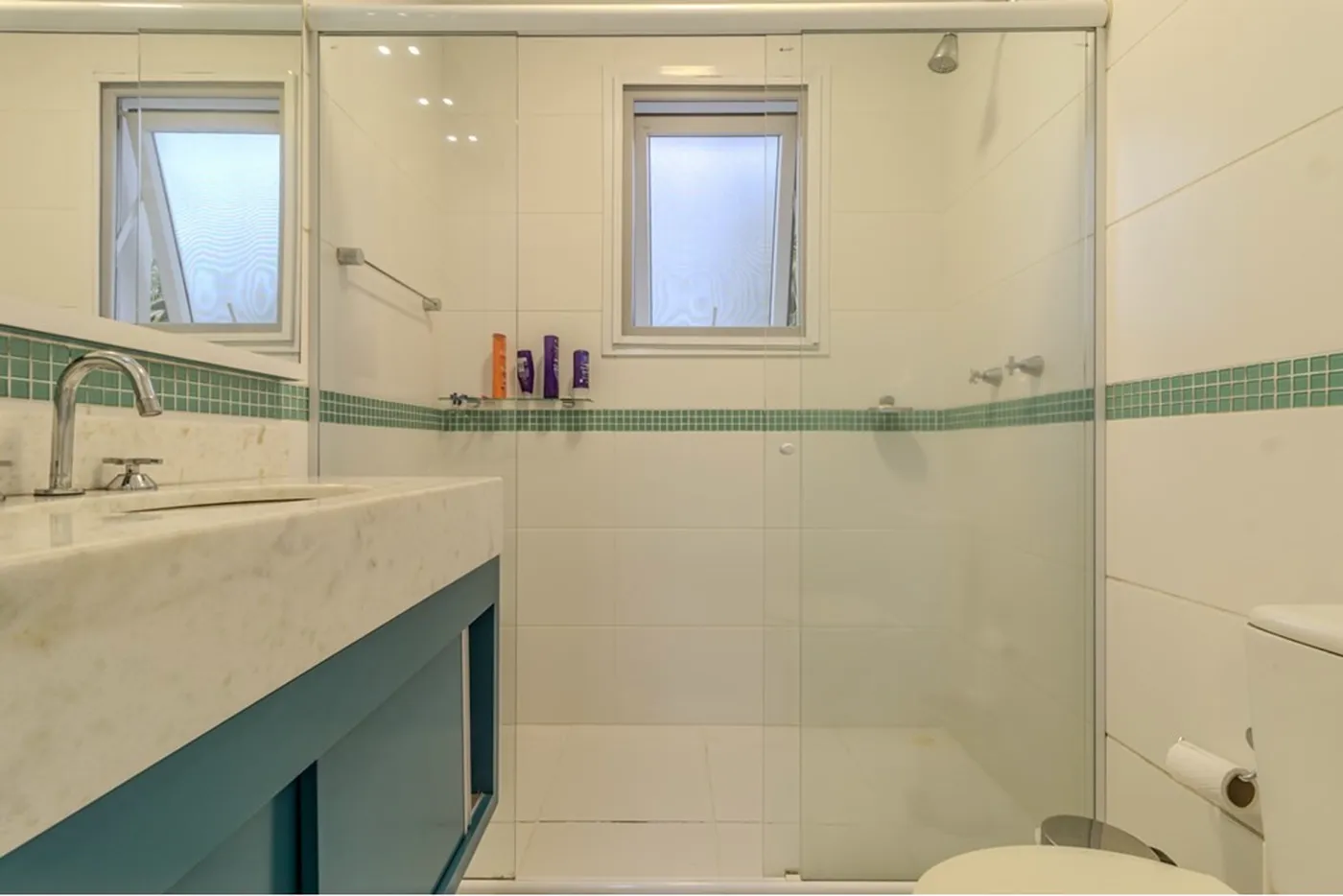 TDMT 382 Casa 612481009-30 - REMAX Andar de Cima Exclusividades TDMT 382 Casa 612481009-30 - REMAX Andar de Cima Exclusividades