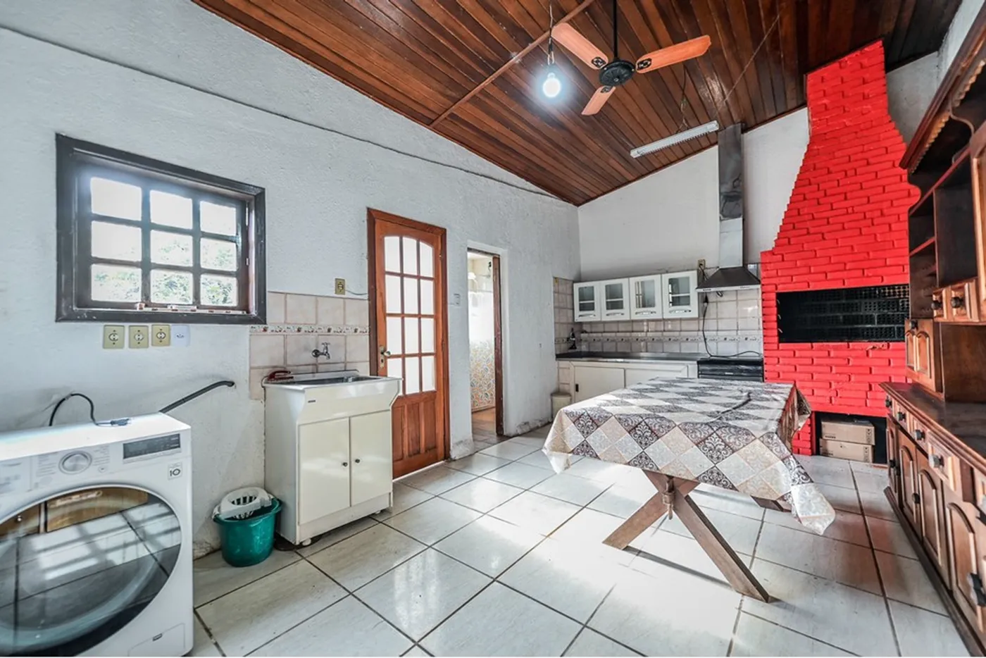 STDP 100 Casa 612481037-106 - REMAX Andar de Cima Exclusividades