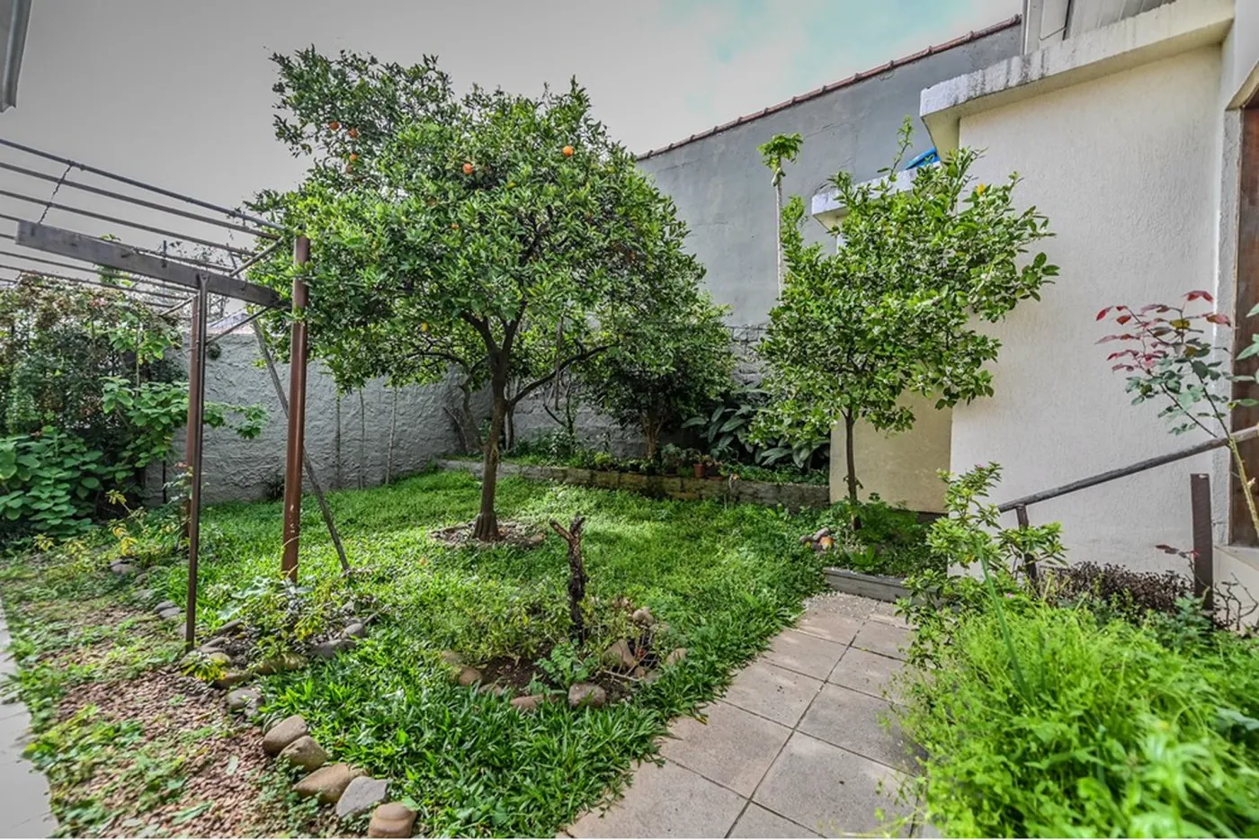 STDP 100 Casa 612481037-106 - REMAX Andar de Cima Exclusividades