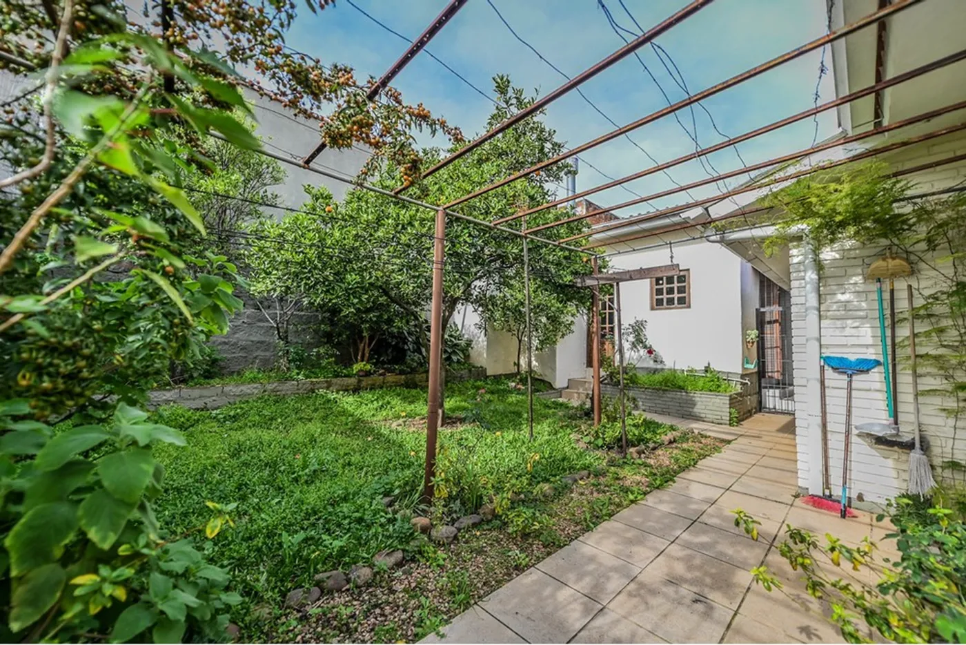 STDP 100 Casa 612481037-106 - REMAX Andar de Cima Exclusividades