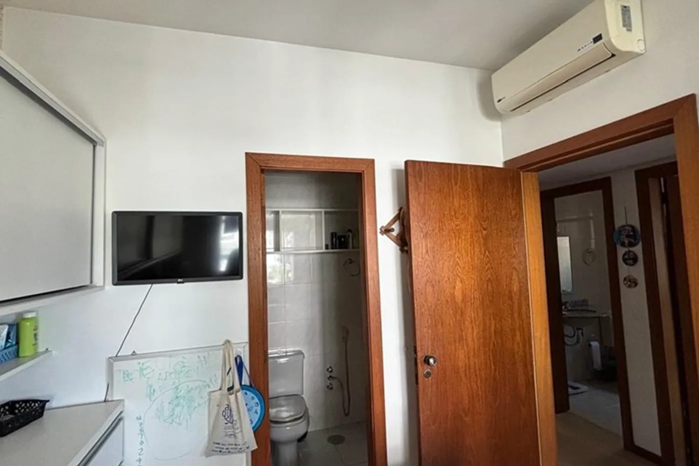 CHDDC 784 Apto 610221014-296 - REMAX Donno Exclusividades CHDDC 784 Apto 610221014-296 - REMAX Donno Exclusividades