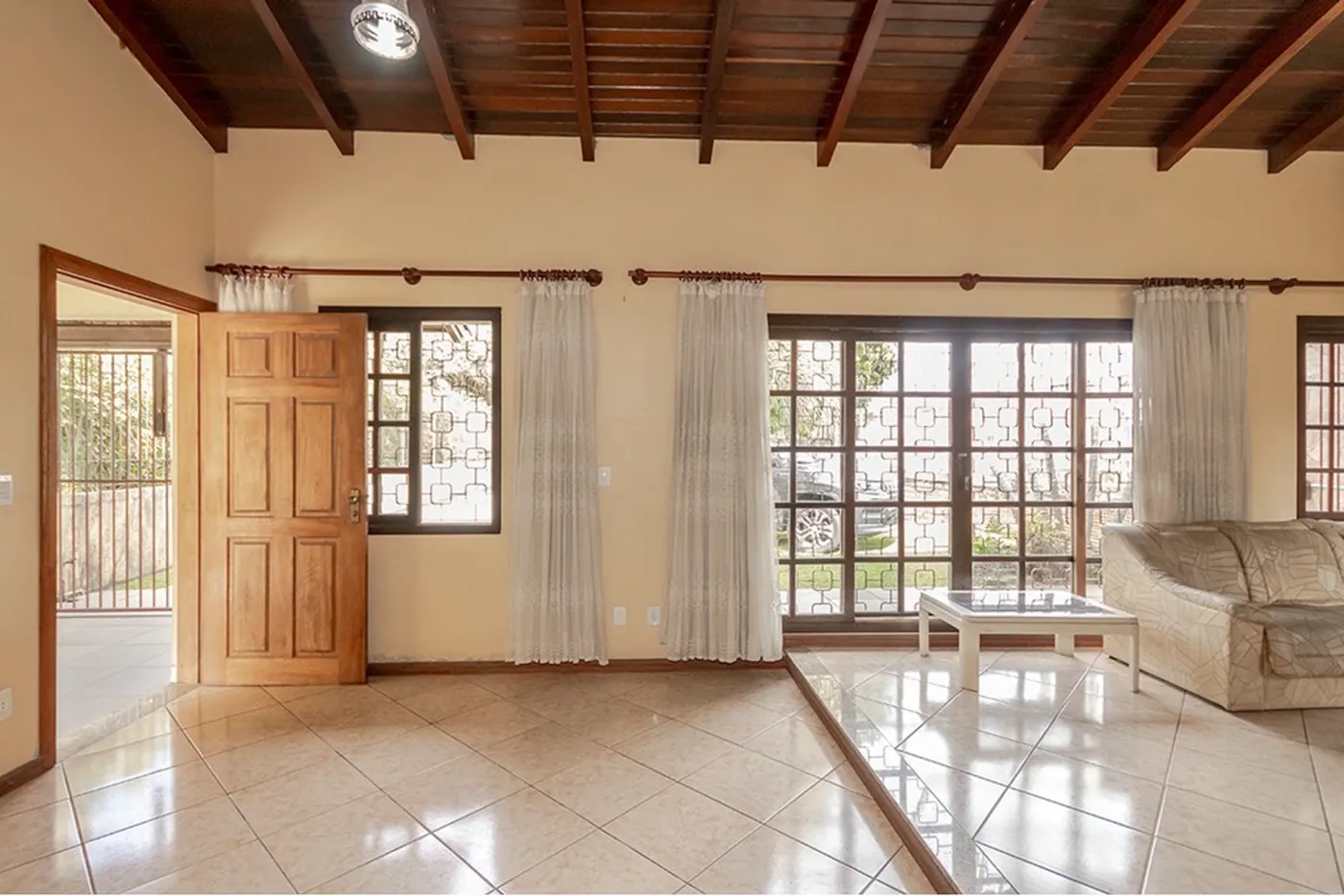 CJB 1190 Casa 612521044-67 - REMAX Place Exclusividades CJB 1190 Casa 612521044-67 - REMAX Place Exclusividades