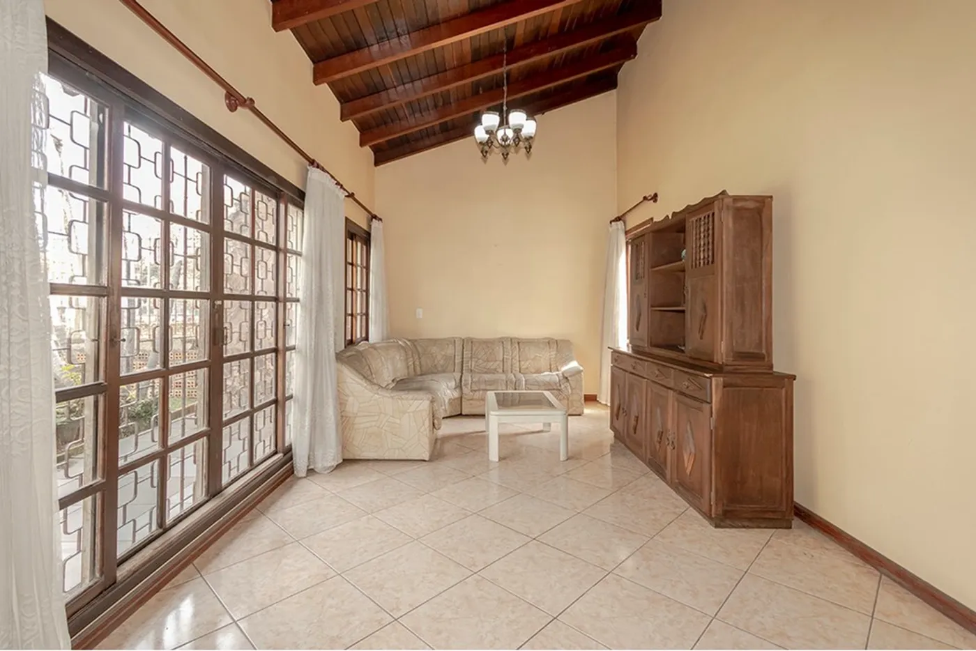 CJB 1190 Casa 612521044-67 - REMAX Place Exclusividades CJB 1190 Casa 612521044-67 - REMAX Place Exclusividades