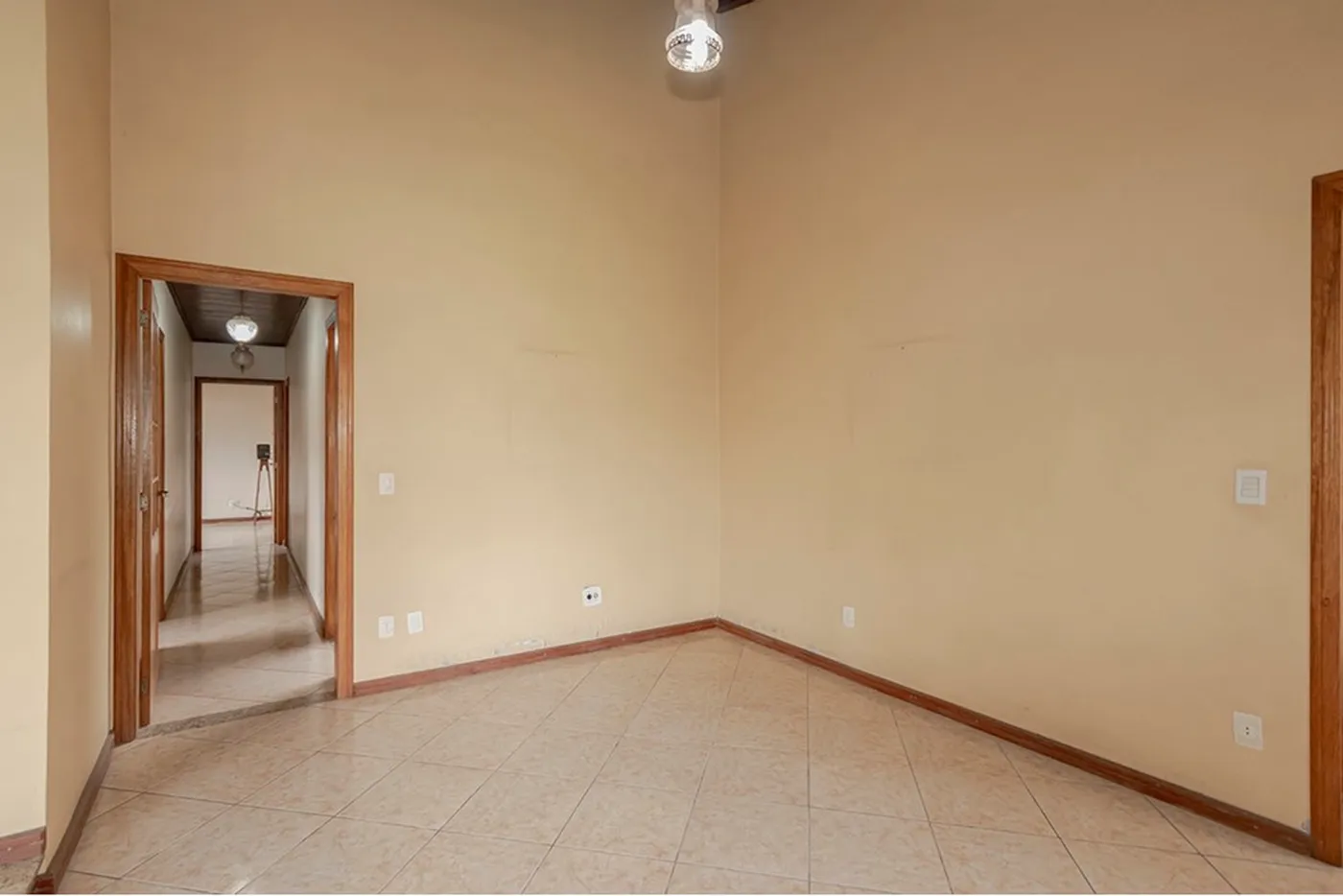 CJB 1190 Casa 612521044-67 - REMAX Place Exclusividades CJB 1190 Casa 612521044-67 - REMAX Place Exclusividades