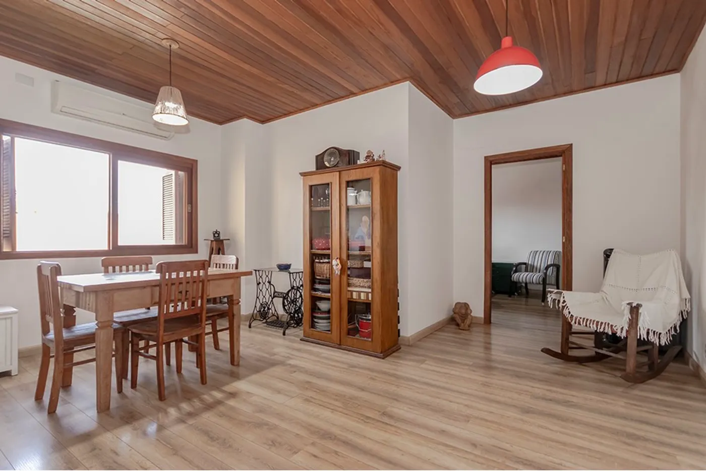 CJB 1190 Casa 612521044-67 - REMAX Place Exclusividades CJB 1190 Casa 612521044-67 - REMAX Place Exclusividades
