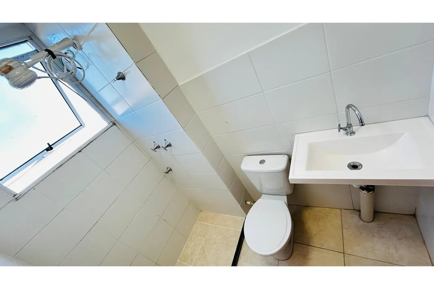 VNAS 2164 Apto 610241040-32 - REMAX 520 Exclusividades VNAS 2164 Apto 610241040-32 - REMAX 520 Exclusividades