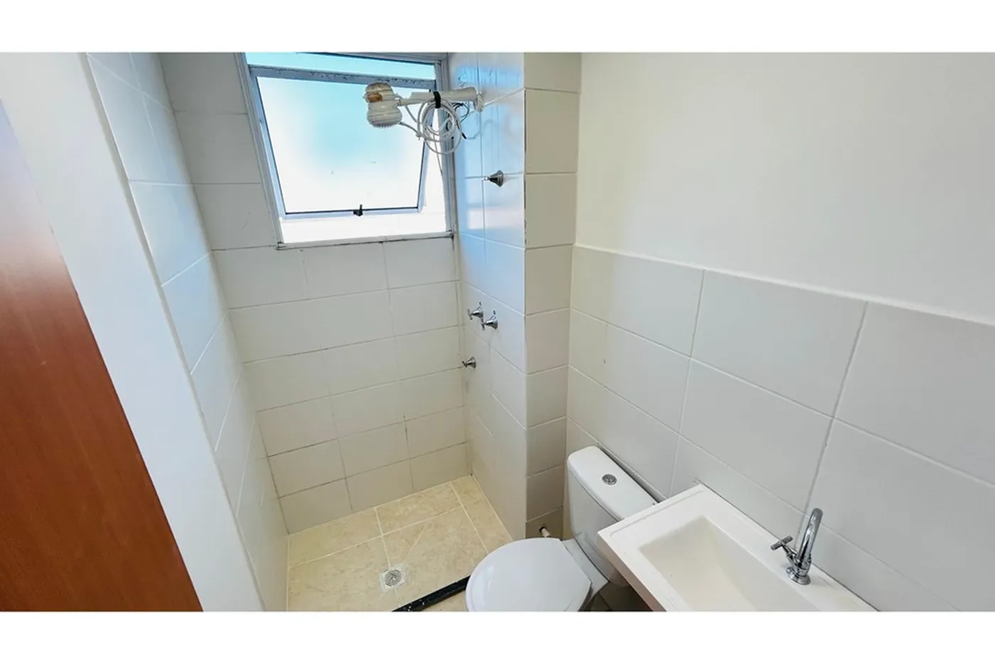 VNAS 2164 Apto 610241040-32 - REMAX 520 Exclusividades VNAS 2164 Apto 610241040-32 - REMAX 520 Exclusividades