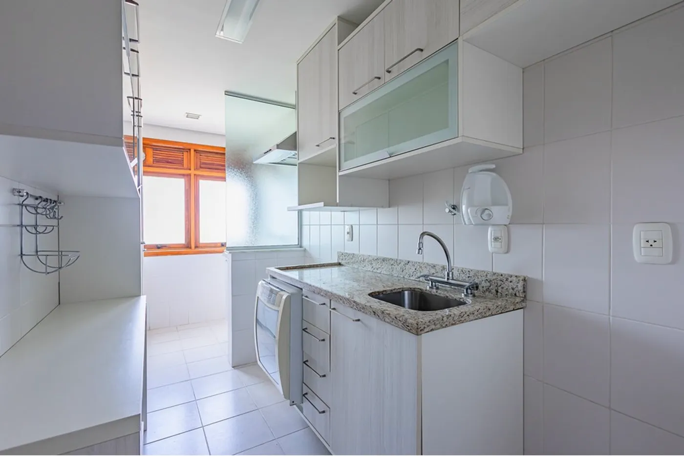 JISJES 251 Apto 612521072-23 - REMAX Place Exclusividades JISJES 251 Apto 612521072-23 - REMAX Place Exclusividades