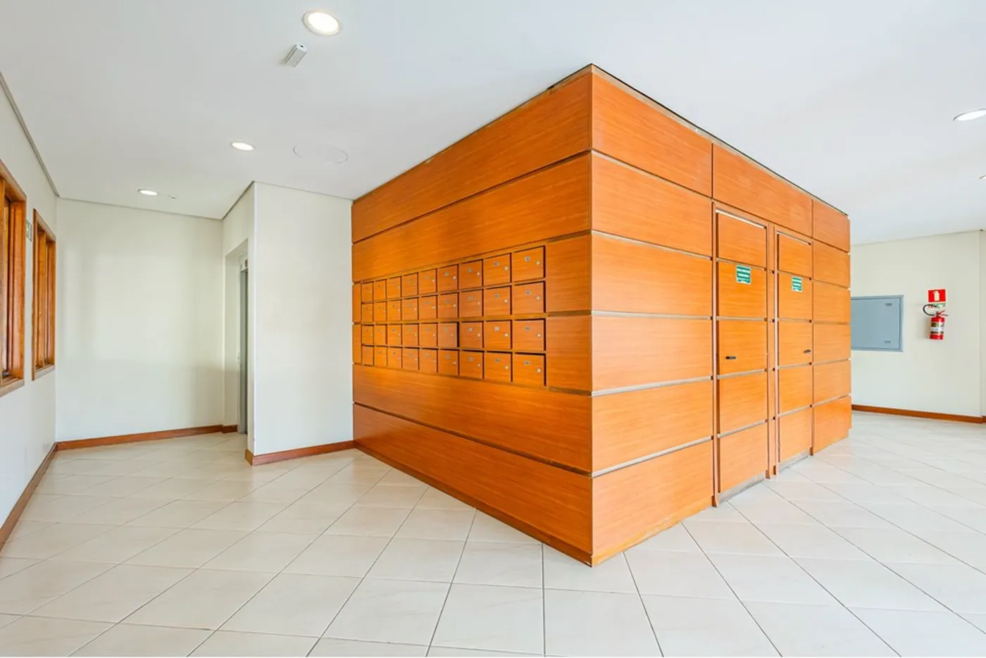 JISJES 251 Apto 612521072-23 - REMAX Place Exclusividades JISJES 251 Apto 612521072-23 - REMAX Place Exclusividades